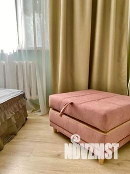 1-к квартира, посуточно, 40м2, 1/9 этаж