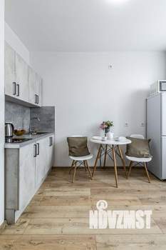 1-к квартира, посуточно, 45м2, 18/23 этаж