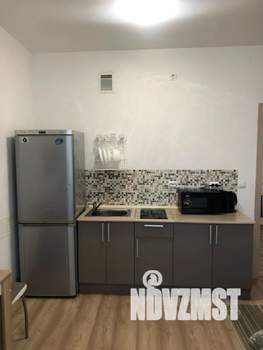 Студия квартира, посуточно, 30м2, 10/25 этаж