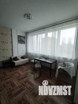 Студия квартира, посуточно, 40м2, 5/25 этаж