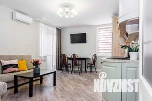 2-к квартира, посуточно, 80м2, 3/26 этаж