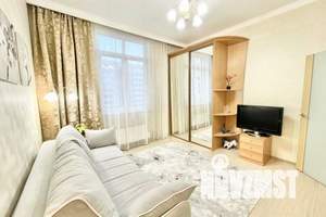 2-к квартира, посуточно, 75м2, 4/18 этаж