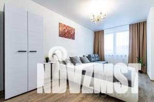 3-к квартира, посуточно, 65м2, 1/25 этаж