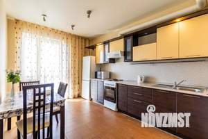 1-к квартира, посуточно, 38м2, 11/20 этаж