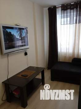 1-к квартира, посуточно, 40м2, 1/12 этаж