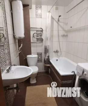 1-к квартира, посуточно, 38м2, 6/18 этаж