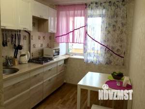 1-к квартира, посуточно, 38м2, 5/10 этаж