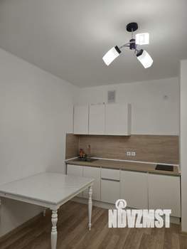 Студия квартира, на длительный срок, 40м2, 3/17 этаж