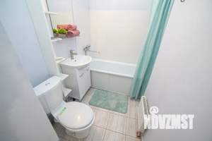 Студия квартира, посуточно, 33м2, 3/10 этаж