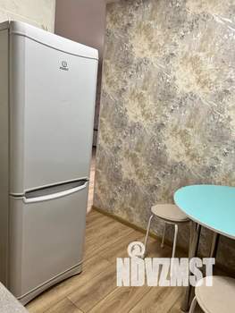 1-к квартира, посуточно, 32м2, 4/5 этаж