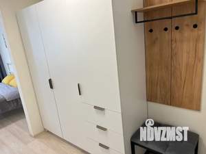 Студия квартира, посуточно, 30м2, 11/25 этаж