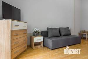 Студия квартира, посуточно, 40м2, 2/9 этаж