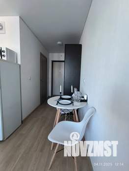 Студия квартира, посуточно, 20м2, 23/23 этаж