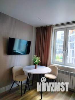 1-к квартира, посуточно, 37м2, 6/33 этаж