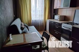 1-к квартира, посуточно, 40м2, 3/5 этаж