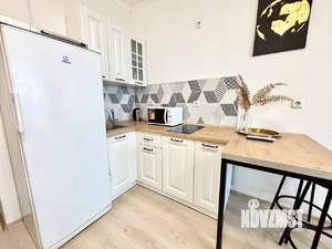 Студия квартира, посуточно, 34м2, 11/25 этаж