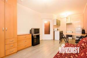 1-к квартира, посуточно, 42м2, 1/1 этаж