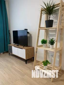 1-к квартира, посуточно, 40м2, 3/25 этаж