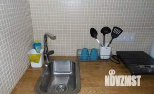 1-к квартира, посуточно, 12м2, 1/1 этаж