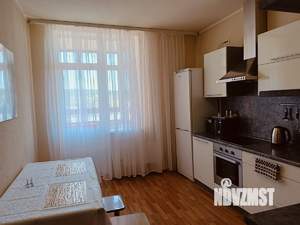 1-к квартира, посуточно, 48м2, 10/25 этаж