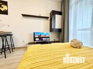 Студия квартира, посуточно, 34м2, 11/25 этаж