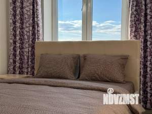 2-к квартира, посуточно, 62м2, 17/25 этаж