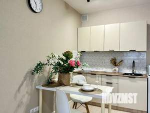 Студия квартира, посуточно, 30м2, 13/32 этаж