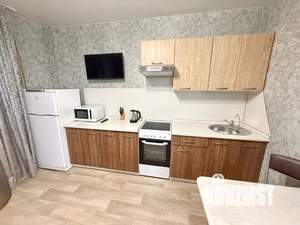 Студия квартира, посуточно, 35м2, 15/16 этаж