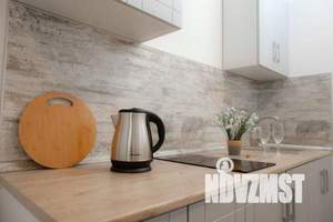 1-к квартира, посуточно, 40м2, 2/25 этаж