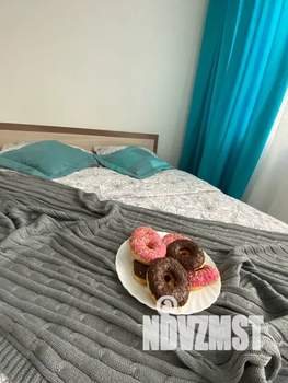 Студия квартира, посуточно, 28м2, 6/15 этаж