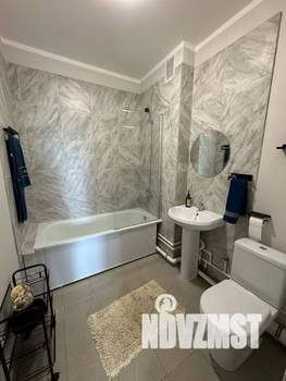 Студия квартира, посуточно, 28м2, 16/18 этаж