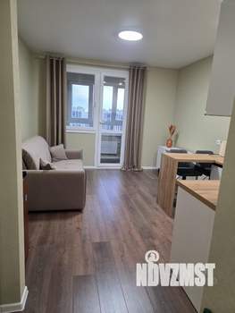 Студия квартира, посуточно, 28м2, 23/25 этаж