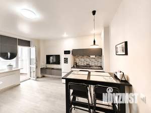 Студия квартира, посуточно, 30м2, 2/19 этаж