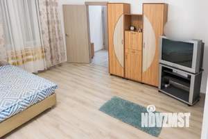 1-к квартира, посуточно, 50м2, 8/10 этаж