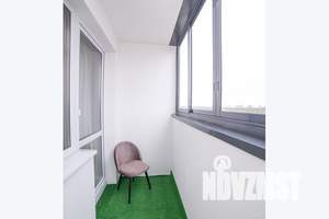 1-к квартира, посуточно, 40м2, 13/25 этаж