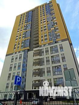 1-к квартира, посуточно, 42м2, 1/25 этаж