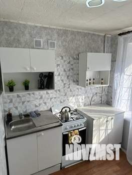 1-к квартира, посуточно, 36м2, 3/5 этаж