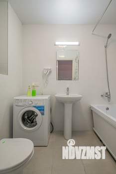 1-к квартира, посуточно, 44м2, 10/16 этаж