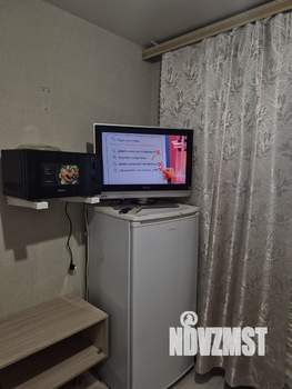 Студия квартира, посуточно, 11м2, 1/9 этаж