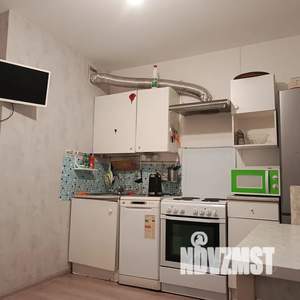 1-к квартира, посуточно, 38м2, 1/18 этаж