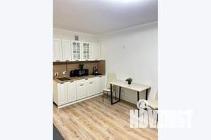 1-к квартира, посуточно, 40м2, 1/10 этаж