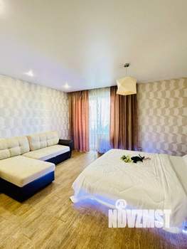 1-к квартира, посуточно, 35м2, 10/20 этаж