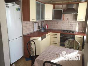 3-к квартира, на длительный срок, 54м2, 2/5 этаж