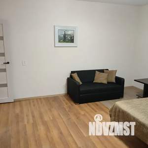 1-к квартира, посуточно, 40м2, 8/15 этаж