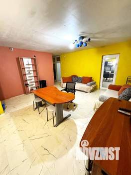 3-к квартира, посуточно, 63м2, 1/9 этаж