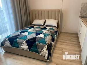 Студия квартира, посуточно, 32м2, 23/31 этаж