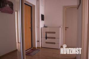 2-к квартира, посуточно, 65м2, 1/1 этаж