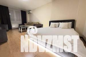 1-к квартира, посуточно, 46м2, 7/18 этаж