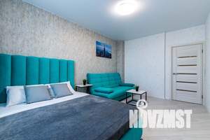 2-к квартира, посуточно, 45м2, 1/20 этаж