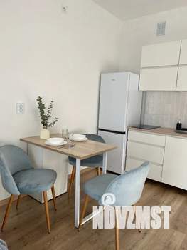 Студия квартира, посуточно, 28м2, 11/18 этаж